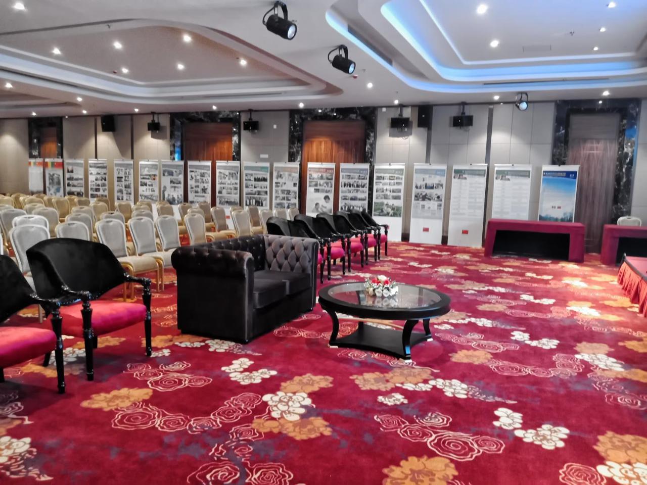 Hotel Kaloum 科纳克里 外观 照片