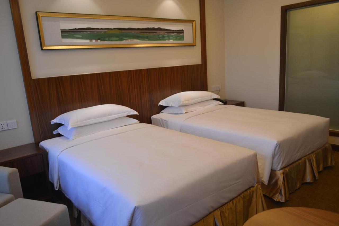 Hotel Kaloum 科纳克里 外观 照片