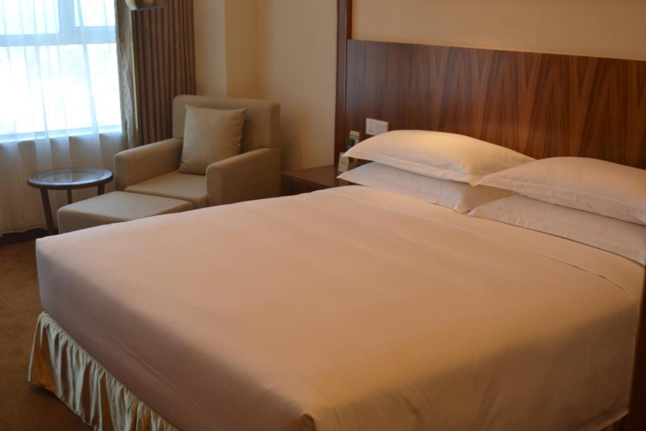 Hotel Kaloum 科纳克里 外观 照片