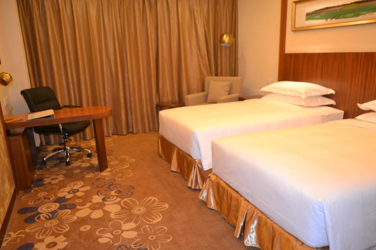 Hotel Kaloum 科纳克里 外观 照片